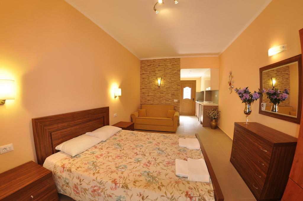 Villa Birlis Λιαπάδες Δωμάτιο φωτογραφία